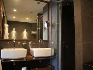 Курортные отели Avala Resort & Villas Будва Семейный люкс-6